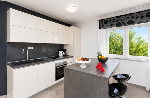 Krnica Villa | Villa Krnica - Four Bedroom Villa, Sleeps 8