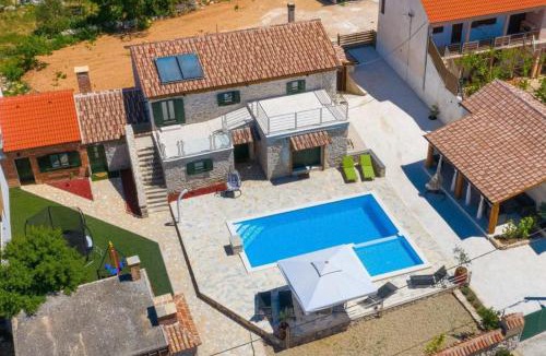 Benkovac Villa | VILLA KUNTA
