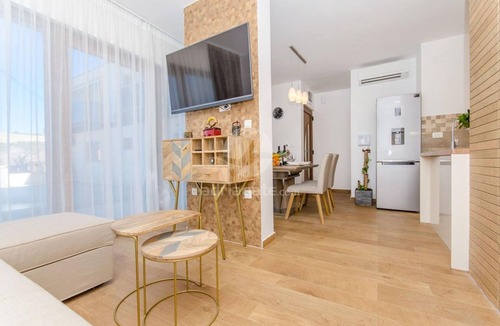 Veliki Drvenik Apartment | Villa LA
