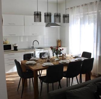 Dugopolje Villa | Villa La Plazza