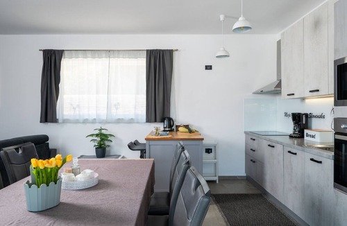 Stokovci Villa | Villa Lana - Cabrunici by Villas Guide