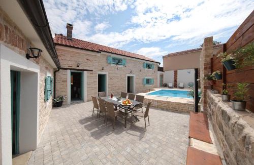Donje Rastane Villa | Villa Lapis ZadarVillas