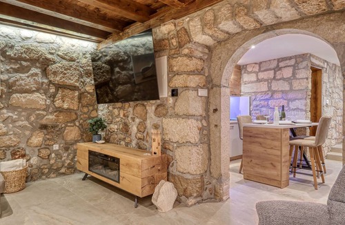 Grizane House | Villa Lara by Interhome