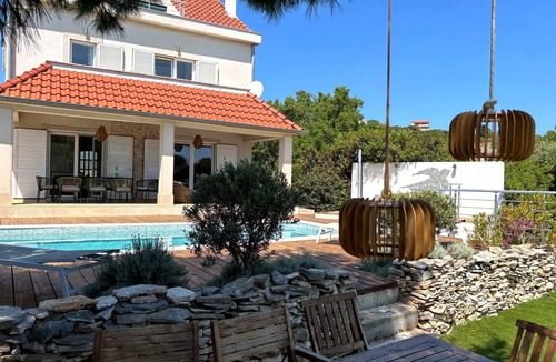 Rukavac Villa | Villa Lastavica - swimming pool - large garden - walking distance to the beach