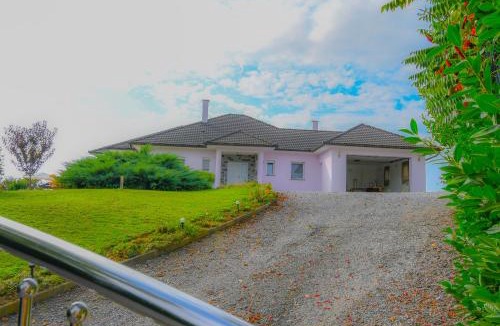 Krizevci Villa | Villa Lavanda