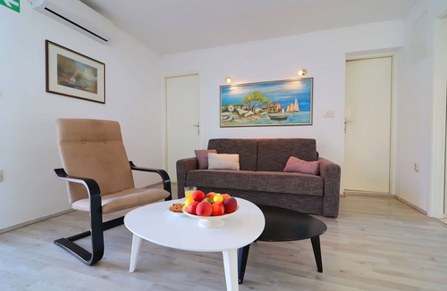 Zavalatica Villa | Villa Lavanda Korčula - Five Bedroom Villa with Pool and Sea View