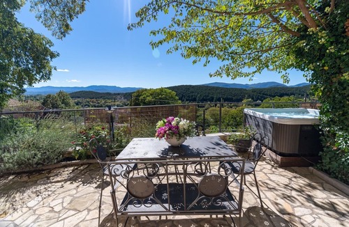 Sinj Villa | Villa Little Arya with heated pool, hot tub, and 4 bedrooms