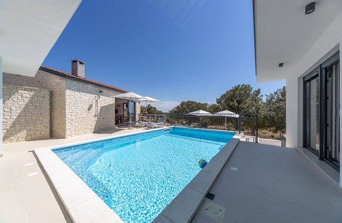 Posedarje Villa | Villa Loto ZadarVillas