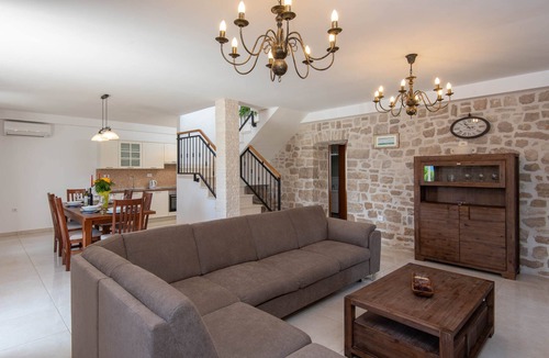 Loviste Villa | Villa Loviste Paradise
