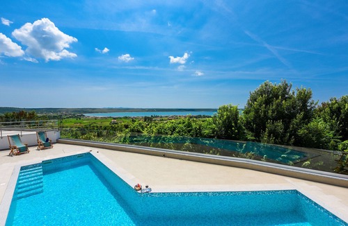 Rtina Villa | Villa Lubey ZadarVillas