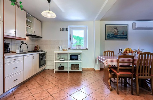 Babici House | Villa Lucky by Interhome