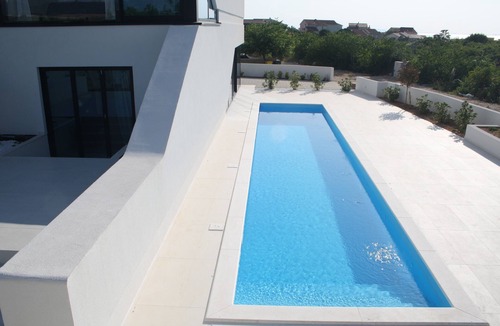Zrce Villa | Villa Lunga Novalja, Charming 3-bedroom villa with WiFi, AC
