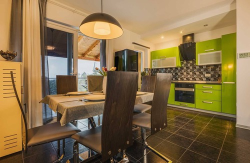 Umag House | Villa Lutoma-2 BD villa for 4+1, with pool and playground