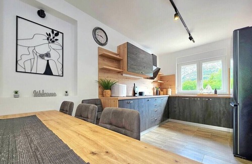 Jurandvor Villa | Villa Lux with swimmnig pool and view