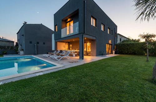 Zemunik Donji Villa | Villa Lux ZadarVillas