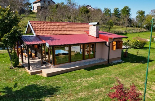 Daruvar Villa | Villa Mali Sokol by Villas Guide
