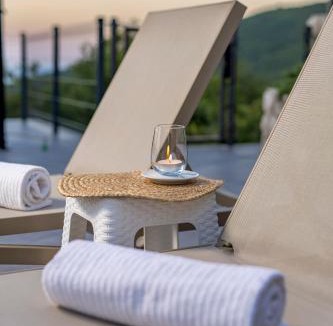 Golovik Villa | Villa Mantis