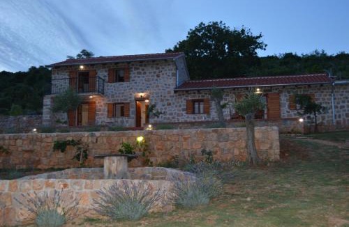 Seline House | Villa Mara - secluded house with breathtaking view- Seline, Starigrad Paklenica
