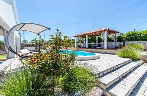 Danilo Villa | Villa Marijan