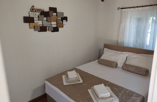 Lecevica House | Villa MariLu- Family house (82991-K1) - Lecevica