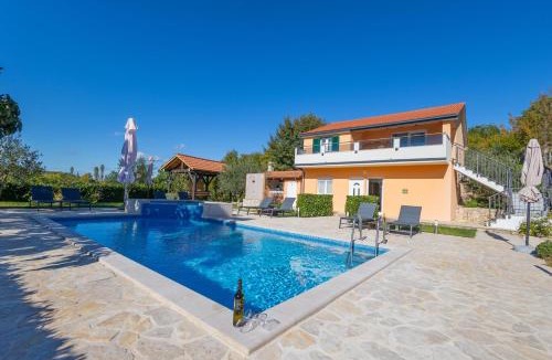 Ruzic House | Villa Marin