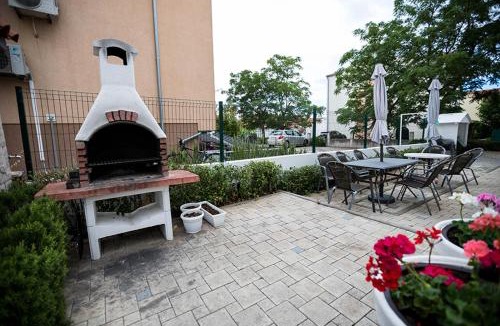Srima Apartment | Villa Martin