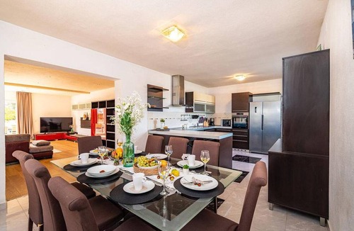 Sikovo Villa | Villa Maslina - Four Bedroom Villa, Sleeps 8