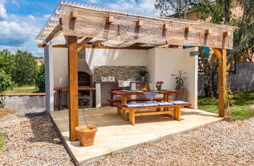 Jakovici Villa | Villa May