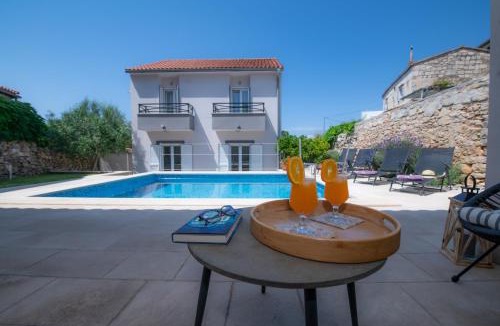 Vis Villa | Villa Mediterana