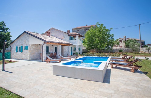 Medvidici Villa | Villa Medvidici for your holiday in Istria