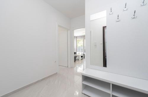 Zrce Apartment | Villa Mel Mari luxury apartments with pool