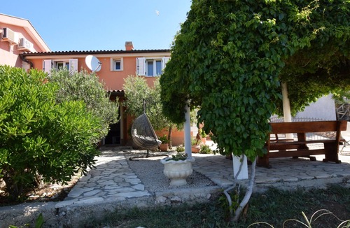 Kustici Villa | Villa Milena – Coastal Retreat by Villas Guide