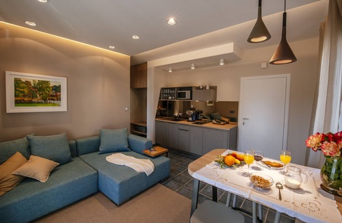 Sukosan Apartment | Villa Mirakul