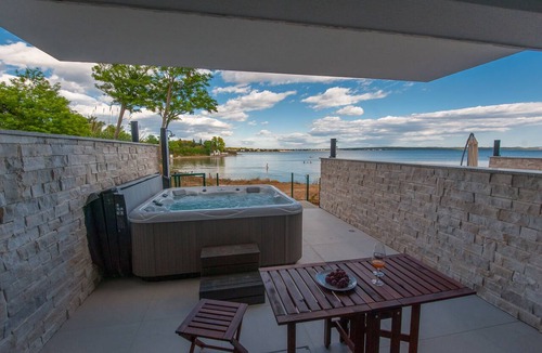 Privlaka House | Villa Miri Resort