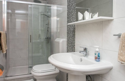 Mlini Apartment | Villa Mirjana - Studio Apartment with Terrace and Sea View (Bogumila)