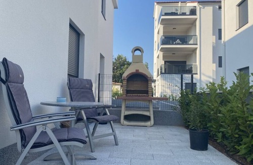 Srima Villa | Villa More - Private Pool & 5 Min Walk To Beach