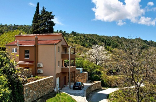 Omis House | Villa Mosor with heated saltwater pool and sauna