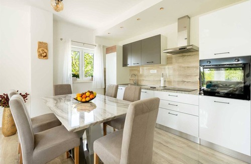 Lovrec Villa | Villa Nadalina with swimming pool