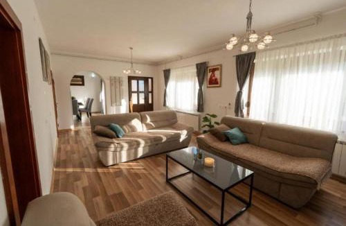 Otocac Villa | Villa Narnia