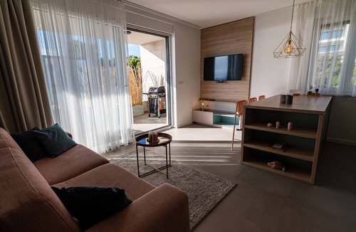 Mandre Apartment | Villa natura, apartment Sunset