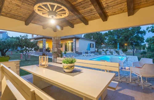 Susnjici House | Villa Natura by Interhome