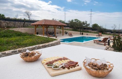 Danilo Villa | Villa Natura Piedra