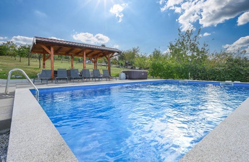 Sveti Ilija Villa | Villa Nevita by Villas Guide