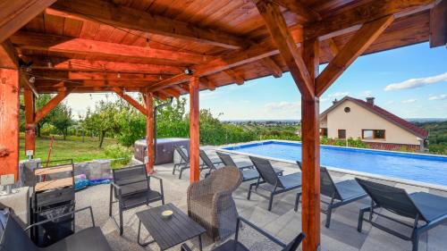 Sveti Ilija Villa | Villa Nevita by Villas Guide