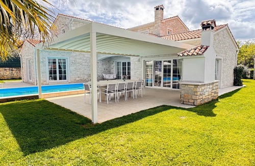 Stifanici Villa | "Villa Nina Exclusive" sea view, heated. Pool May - Sept, 1000m2 plot