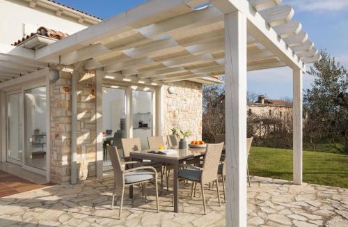 Rojnici Villa | Villa Novena