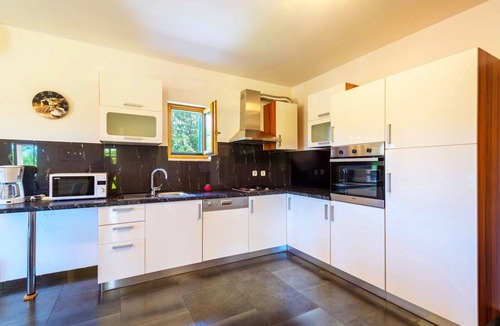Lovinac Villa | Villa Oasis of Paradise