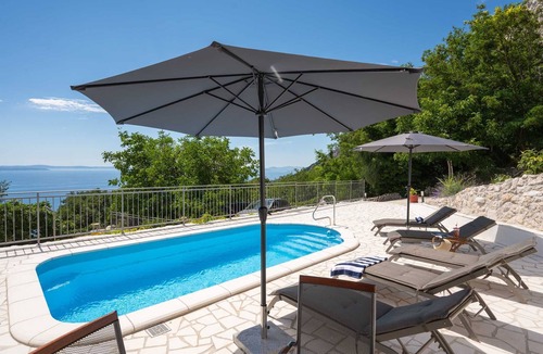 Jesenice Villa | Villa Ole | Mediterranean Stone Villa with Pool, Jacuzzi