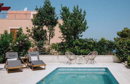 Splitska Villa | Villa Oleander by Domus Mirus: 3BR, Rooftop Cinema, Private Pool, 500m to beach