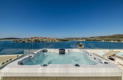 Podglavica Villa | Villa Olive Vista 2, Private Heated Pool, Rogoznica